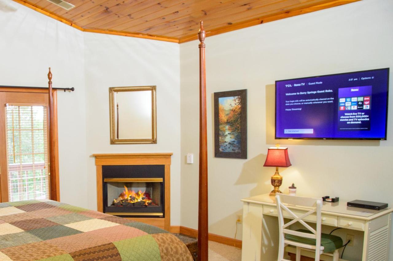 Berry Springs Lodge Sevierville Exterior foto